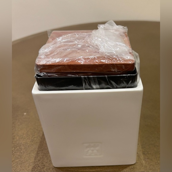 ZWILLING CERAMIC STORAGE Medium Box With Herb Pot And Lid, 11X11X12 cm - Picture 12 of 12